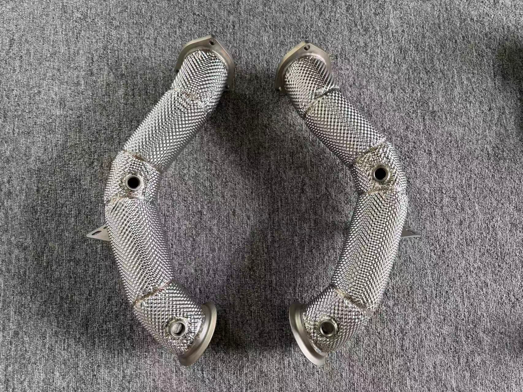 Aston Martin DBX 707 Performance Downpipes