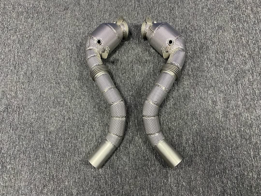 BMW M550i/750i/M850i N63 Performance Downpipes