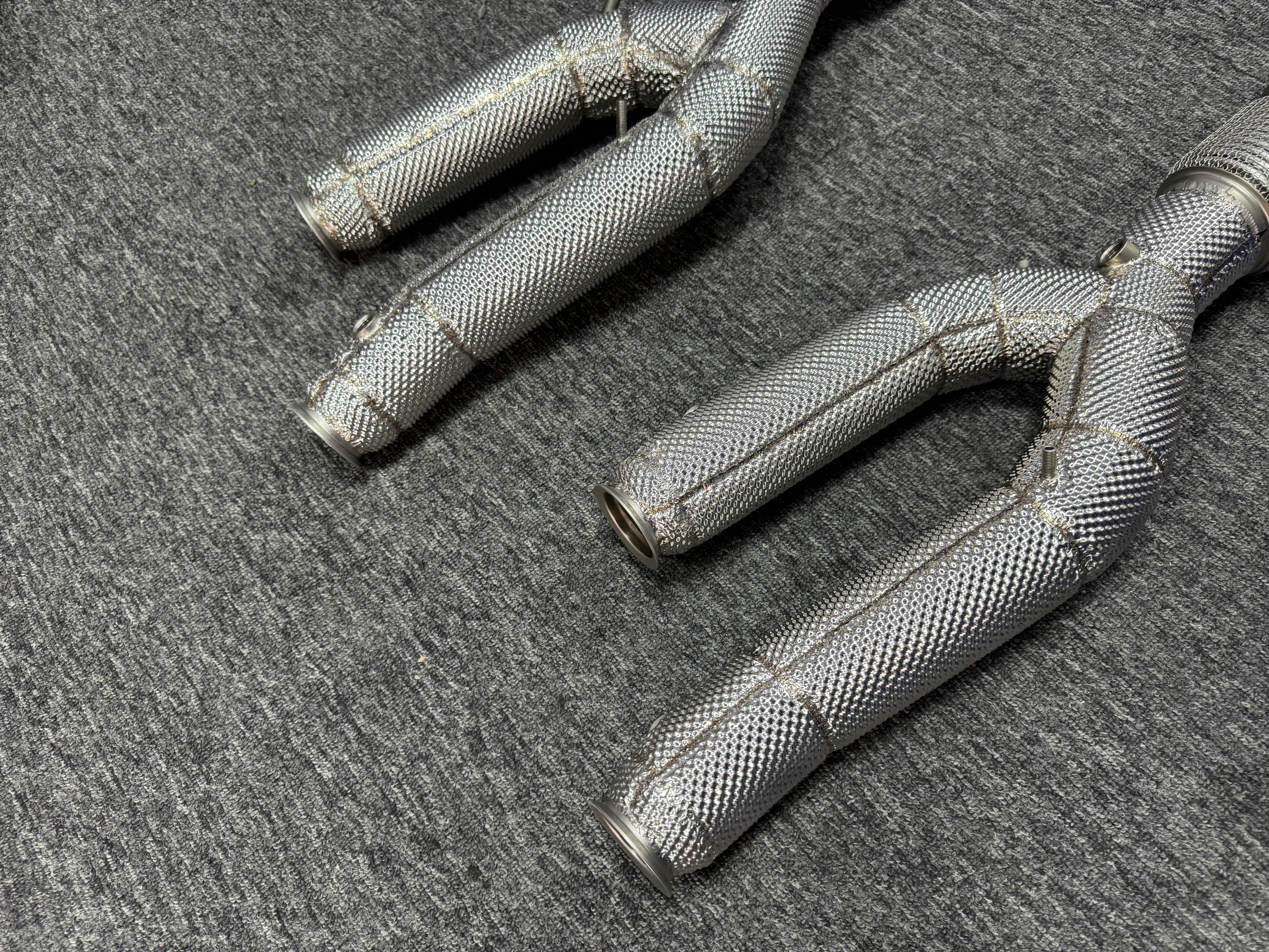 Lamborghini Aventador LP700/LP720/740/750/SVJ 6.5L V12 downpipe