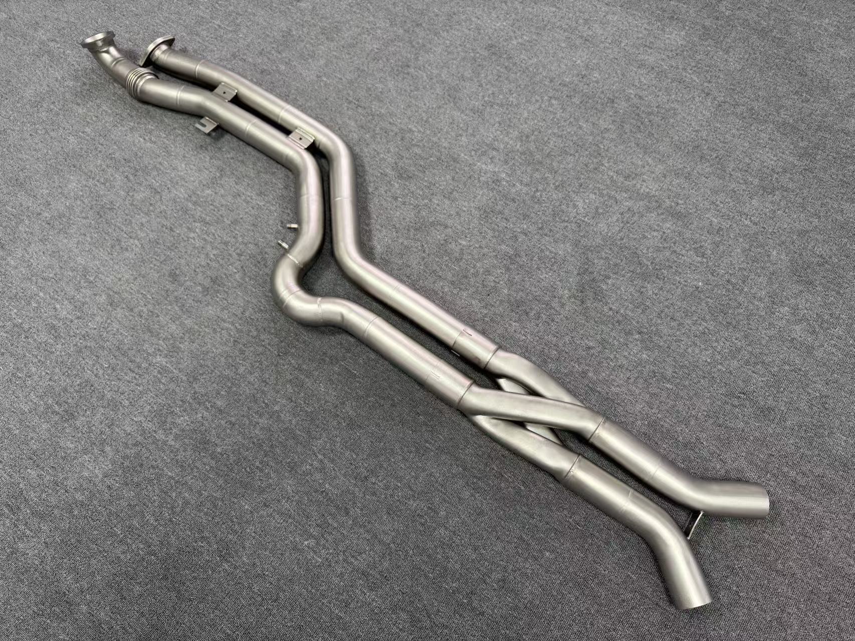 Midpipe with Z-PIPE design for BMW G8X M2/M3/M4